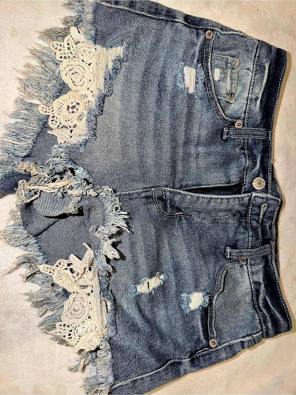 Distressed Denim Jean Shorts in Blue